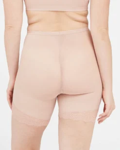 Spanx Spotlight On Lace Mid-Thigh Short