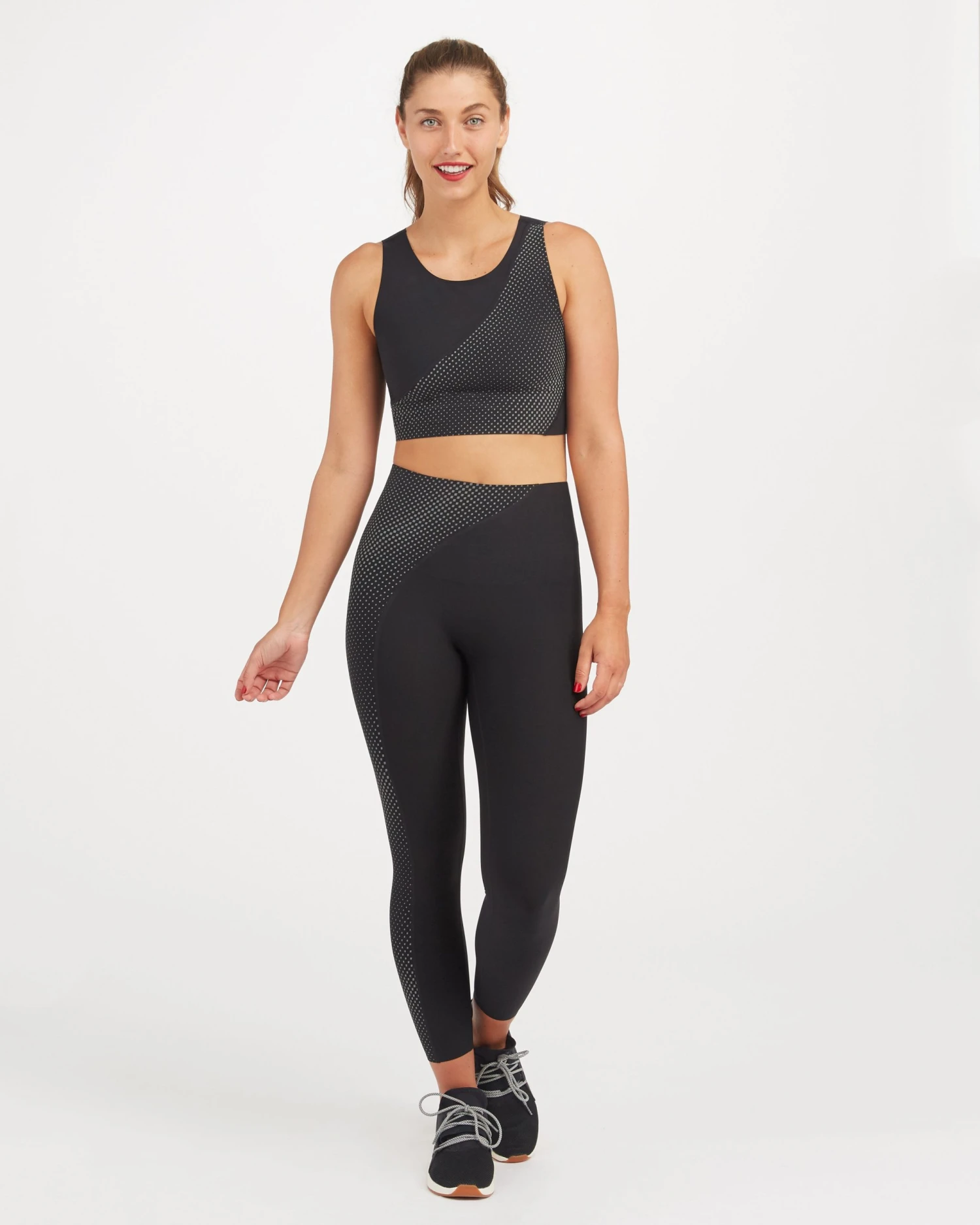 Spanx Every.Wear Reflective 7/8 Leggings 5 Spanx Every.Wear Reflective 7/8 Leggings
