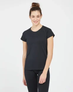 Spanx Shop All Activewear Look At Me Now Seamless Tee 18 Spanx Shop All Activewear Look At Me Now Seamless Tee