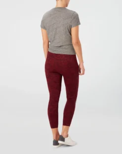Spanx Look At Me Now Seamless Cropped Leggings