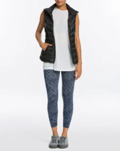 Spanx Look At Me Now Seamless Cropped Leggings