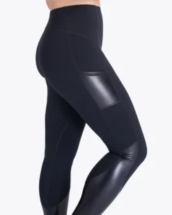 Spanx Every.Wear™ Gloss Pocket Leggings