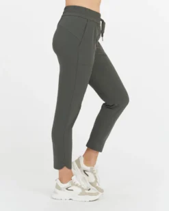 Spanx Out-of-Office Tapered Pant 24 Spanx Out-of-Office Tapered Pant