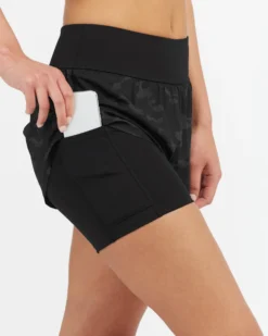 Spanx The Summer Shop The Get Moving Short, Camo