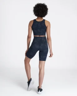 Spanx Look At Me Now Seamless Crop Top