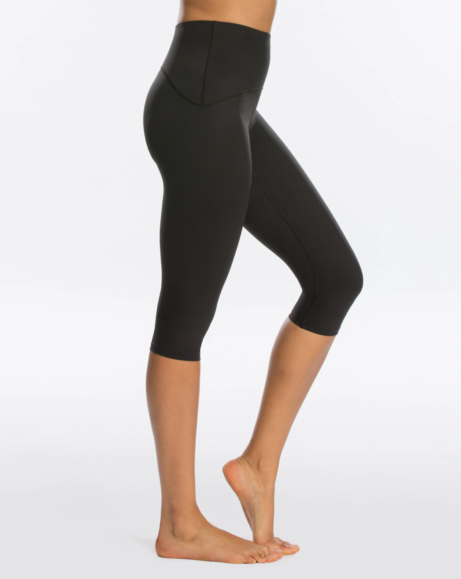 Spanx Active Knee Leggings The Summer Shop 6 Spanx Active Knee Leggings The Summer Shop