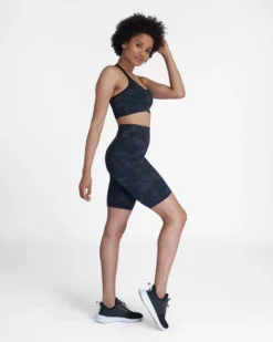 Spanx Seamless Look At Me Now Bike Short