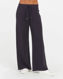 Spanx AirEssentials Wide Leg Pant