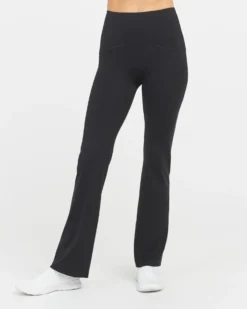 Spanx Back In Stock Booty Boost® Yoga Pant
