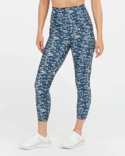 Spanx Booty Boost® Illuminate-Her® Active 7/8 Leggings, Hillary Howorth Art