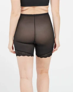 Spanx Spotlight On Lace Mid-Thigh Short