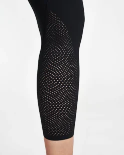 Spanx Every.Wear Laser Wave 7/8 Leggings