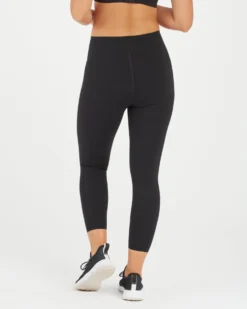 Spanx Active Every.Wear Icon 7/8 Leggings W/ Pocket