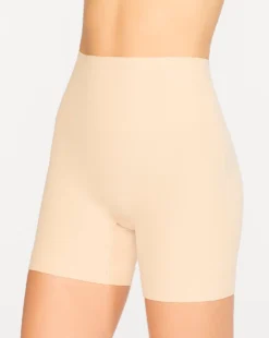 Spanx Everyday Shaping Panties Mid-Thigh Short