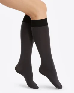 Spanx Two-Timin’! Reversible Socks